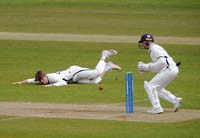 YorkshirePlayers-Fielding1-10-0421