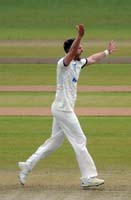 CoadBen-CelebnratesWicket2-27-0424