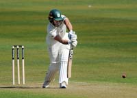 RoderickGareth1-12-0425