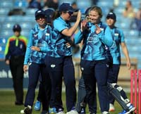YorkshireWomen-CelebrateWicket1-17-0525