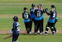 WorcestershireRapids-CelebrateWicket1-19-0425
