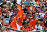 Sunrisers-Supporters1-9-0826