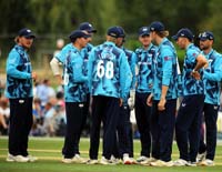 YorkshirePlayers-CelebrateWicket3-31-0726