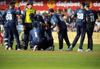 Yorkshire-CelebrateWicket2-3-0726
