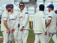 CritchleyMatt-CelebratesWicket1-8-0926