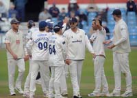 EssexPlayers-CelebrateWicket2-8-0926