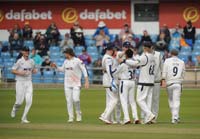 Yorkshire-CelebrateWin-Essex4-9-0926