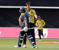 LythAdam-WalkOff-After97Runs1-31-0526