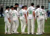 Leicestershire-CelebrateWicket1-27-0826