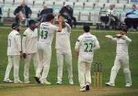 Leicestershire-CelebrateWicket7-27-0826