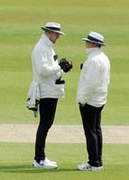 Umpires1-17-0526