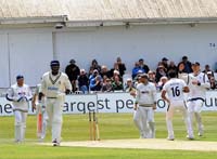 BarkerKeith-Bowled-AliHassan2-14-0626
