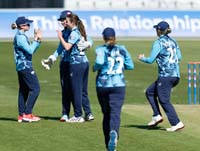 YorkshireWomen-ClelebrateWicket4-29-0426