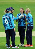 Yorkshire-CelebrateWicket3-2-0526